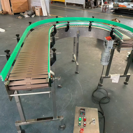 Adjustable Curved Modular Conveyor Plastic Modular Chain Conveyors with Adjustable Guide Rails Conveyor for Assembly / Filling