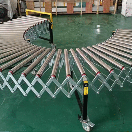 The Telescopic Roller Conveyor Loading and Unloading Machine Conveyor Roller Machine Conveyor Roller Systems Assembly Factory