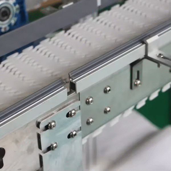 Commission Flexible Chain Conveyor Stainless Steel Conveyor Chains Plastic Chain Conveyor for Convey Bottled Water Factory Line - Image 4